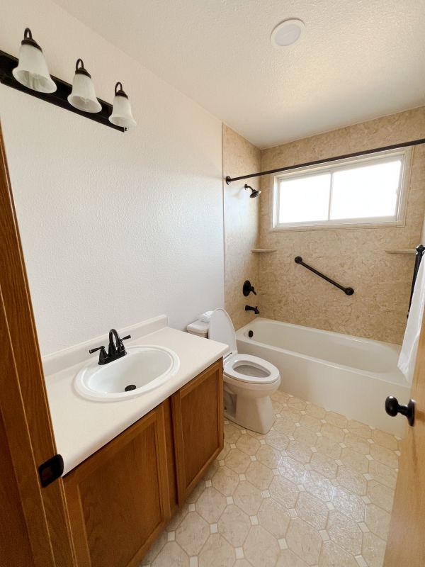 Top Bathroom Remodeling Companies in Maineville, OH